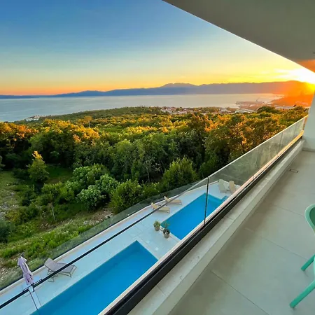 New Luxury With A Beautiful View Apartment Kostrena